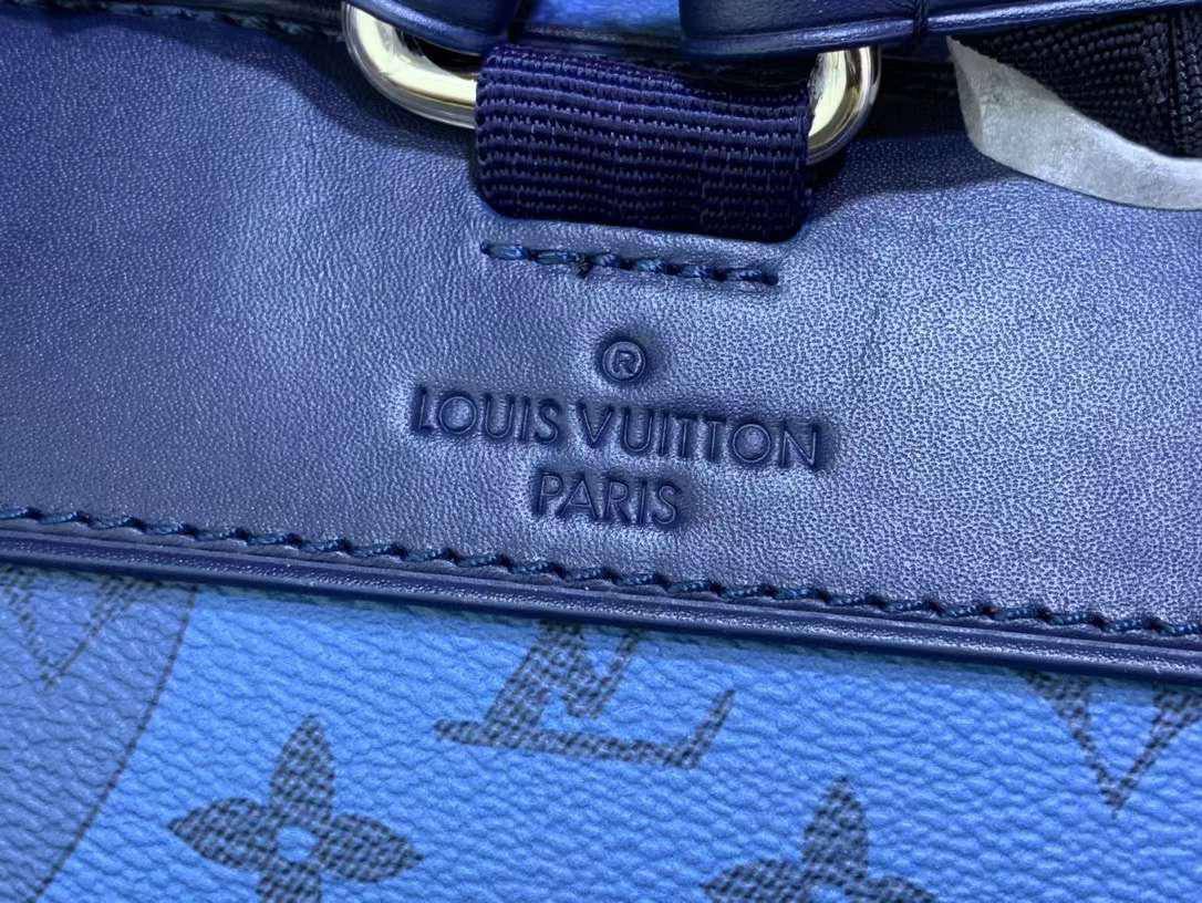 Коллекционный рюкзак Louis Vuitton BP-38739 Коллекционный рюкзак Louis Vuitton BP-38739
