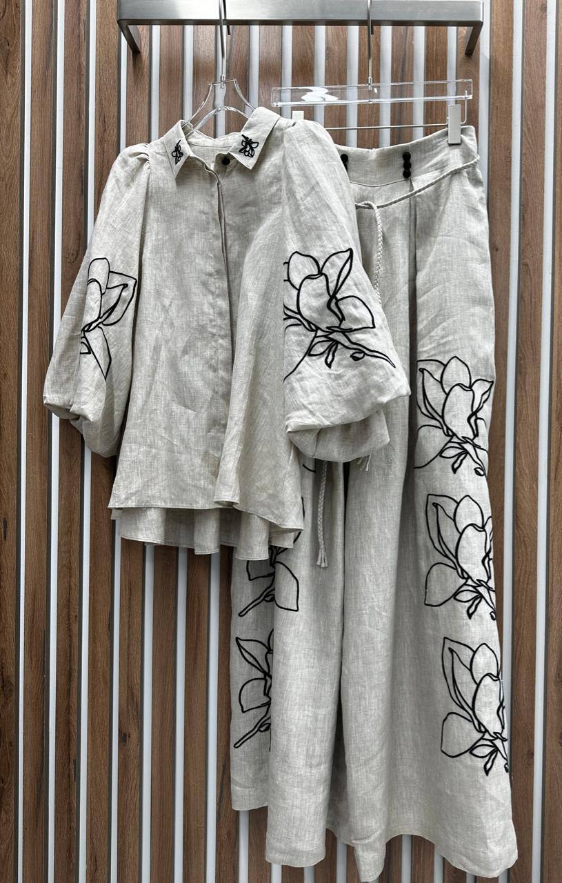 Трендовый женский костюм JOSLIN BP-47747 Трендовый женский костюм JOSLIN BP-47747