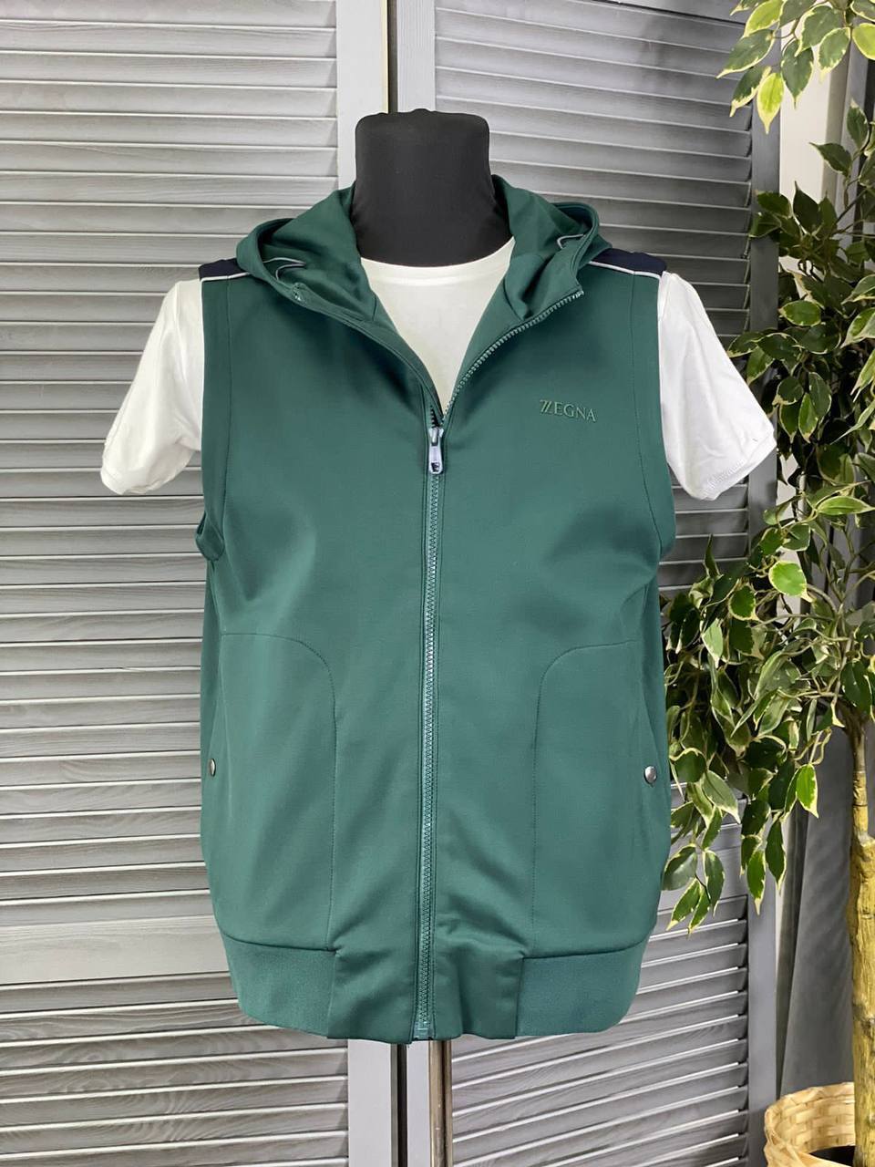 Жилет стильный ZEGNA BP-28379 Жилет стильный ZEGNA BP-28379