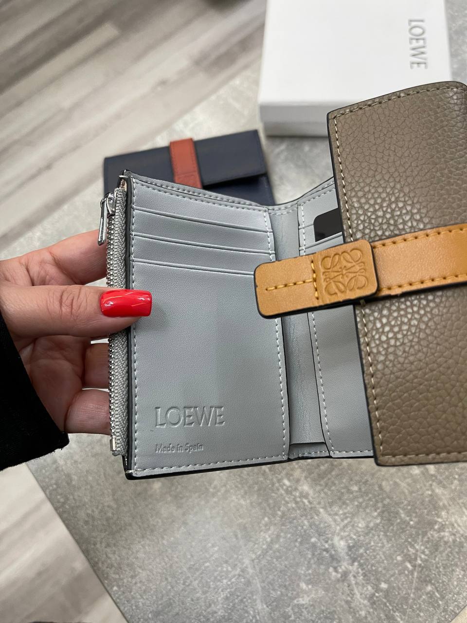 Коллекционный кошелёк Loewe BP-46457 Коллекционный кошелёк Loewe BP-46457