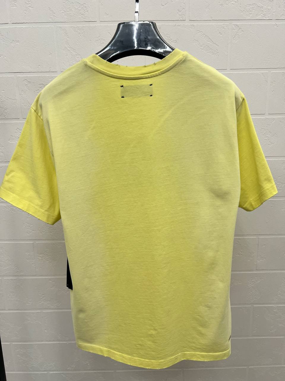 Мужская футболка Amiri BP-50336 стильная Мужская футболка Amiri BP-50336 стильная