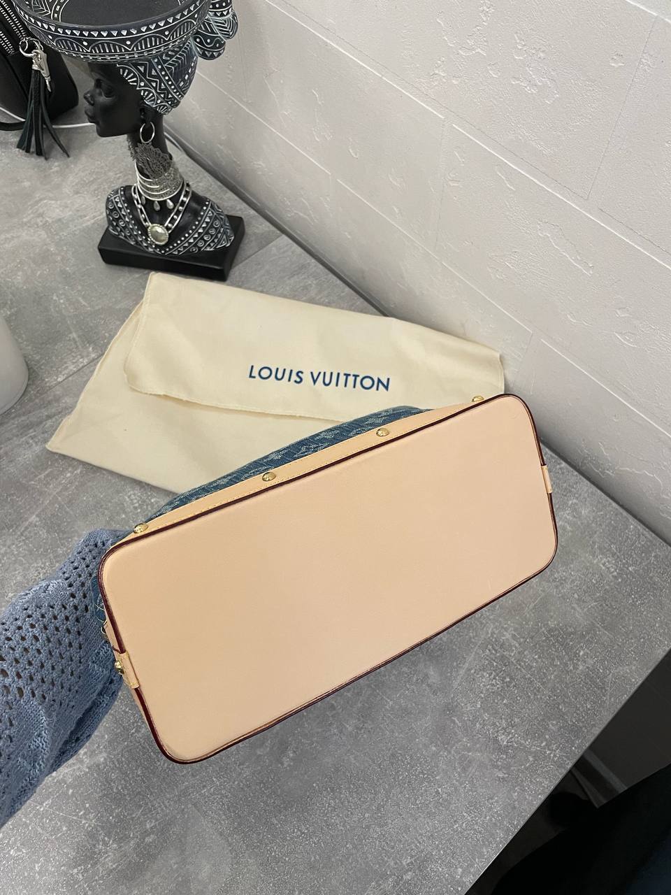 Косметичка синяя коллекционная Louis Vuitton BP-47761 Косметичка синяя коллекционная Louis Vuitton BP-47761