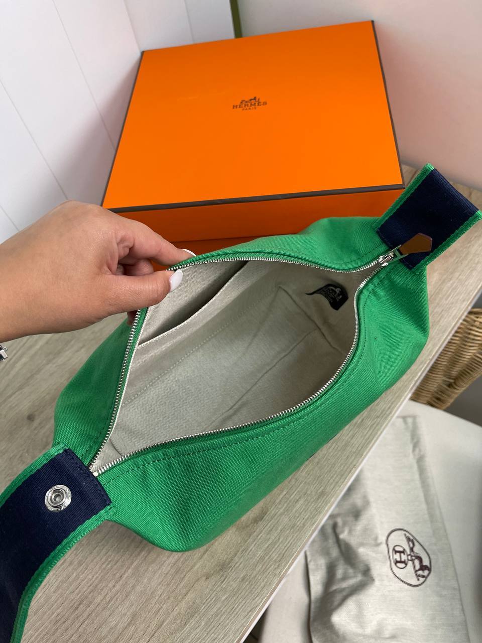 Премиум косметичка зеленая женская Hermes BP-19731 Премиум косметичка зеленая женская Hermes BP-19731