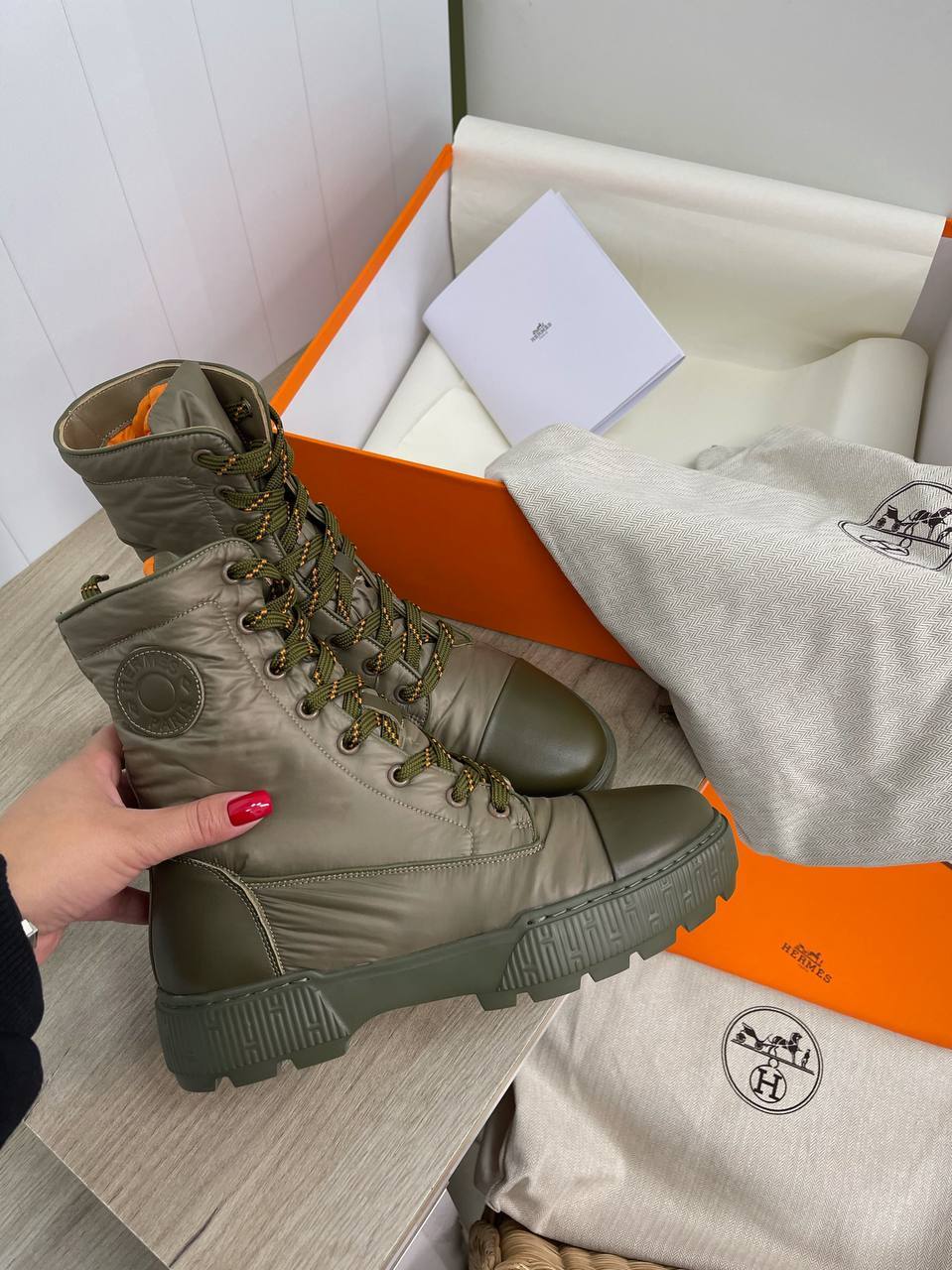 Hermes ботинки коллекционные BP-39759 Hermes ботинки коллекционные BP-39759