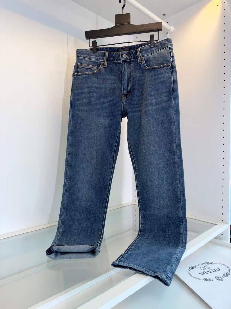 Джинсы Prada BP-35767 стильные Джинсы Prada BP-35767 стильные