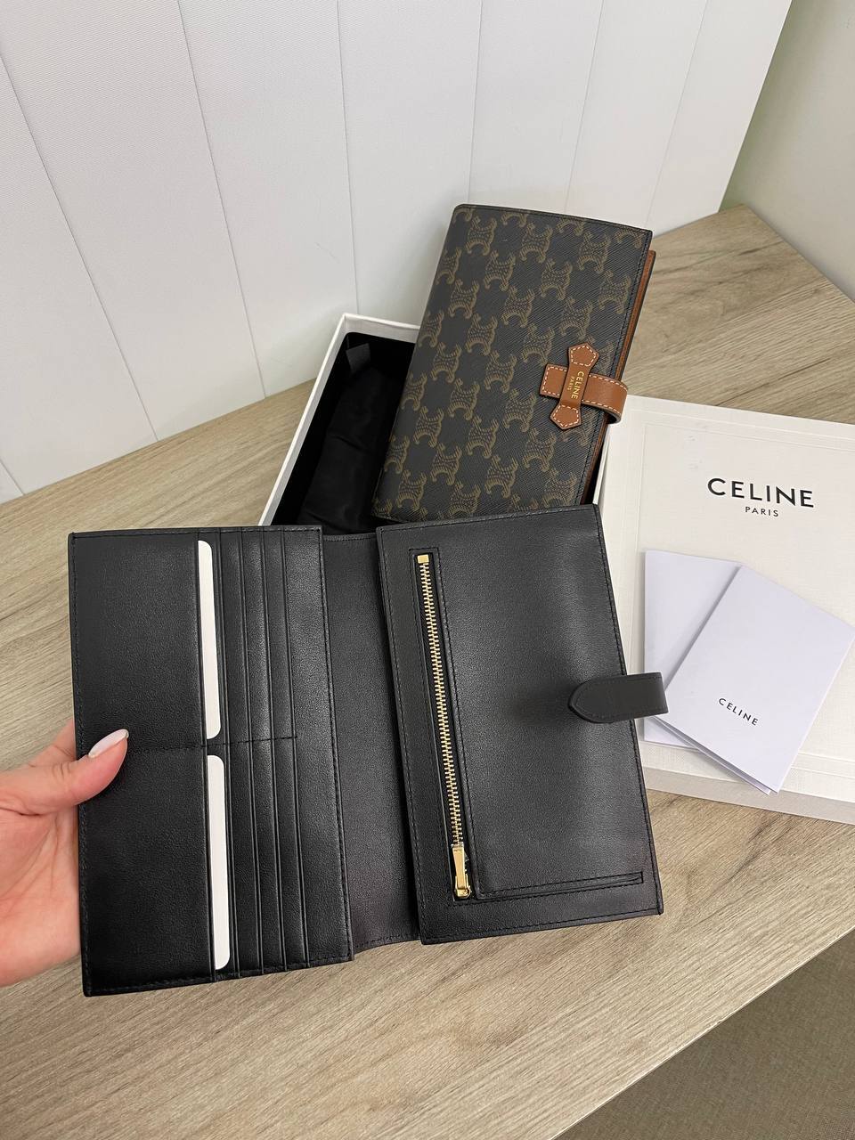 Лимитированный кошелек Celine BP-30184 Лимитированный кошелек Celine BP-30184