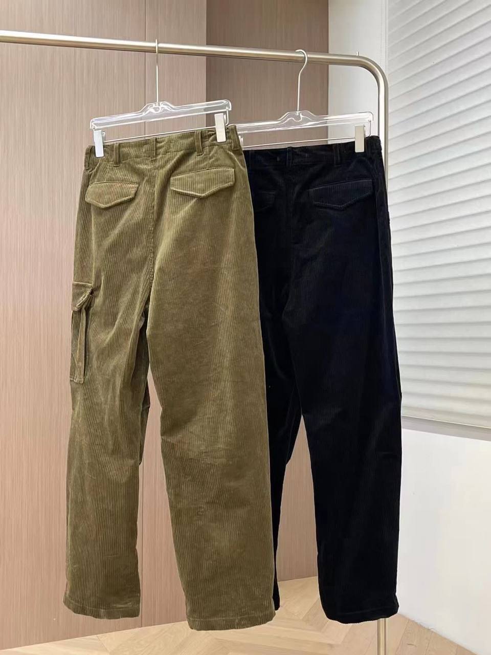 Трендовые брюки Toteme BP-43041 Трендовые брюки Toteme BP-43041