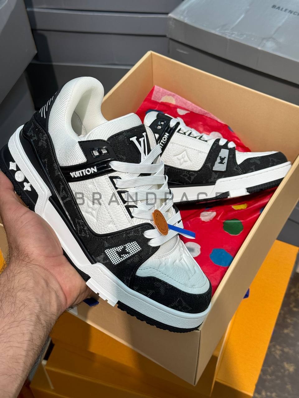 Кожаные кроссовки Louis Vuitton BPLUX12444 Кожаные кроссовки Louis Vuitton BPLUX12444