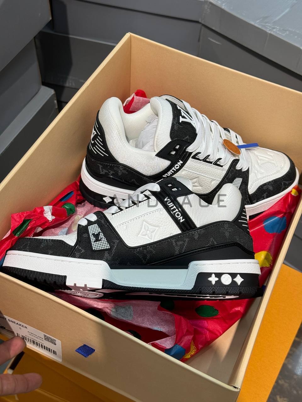 Кожаные кроссовки Louis Vuitton BPLUX12444 Кожаные кроссовки Louis Vuitton BPLUX12444