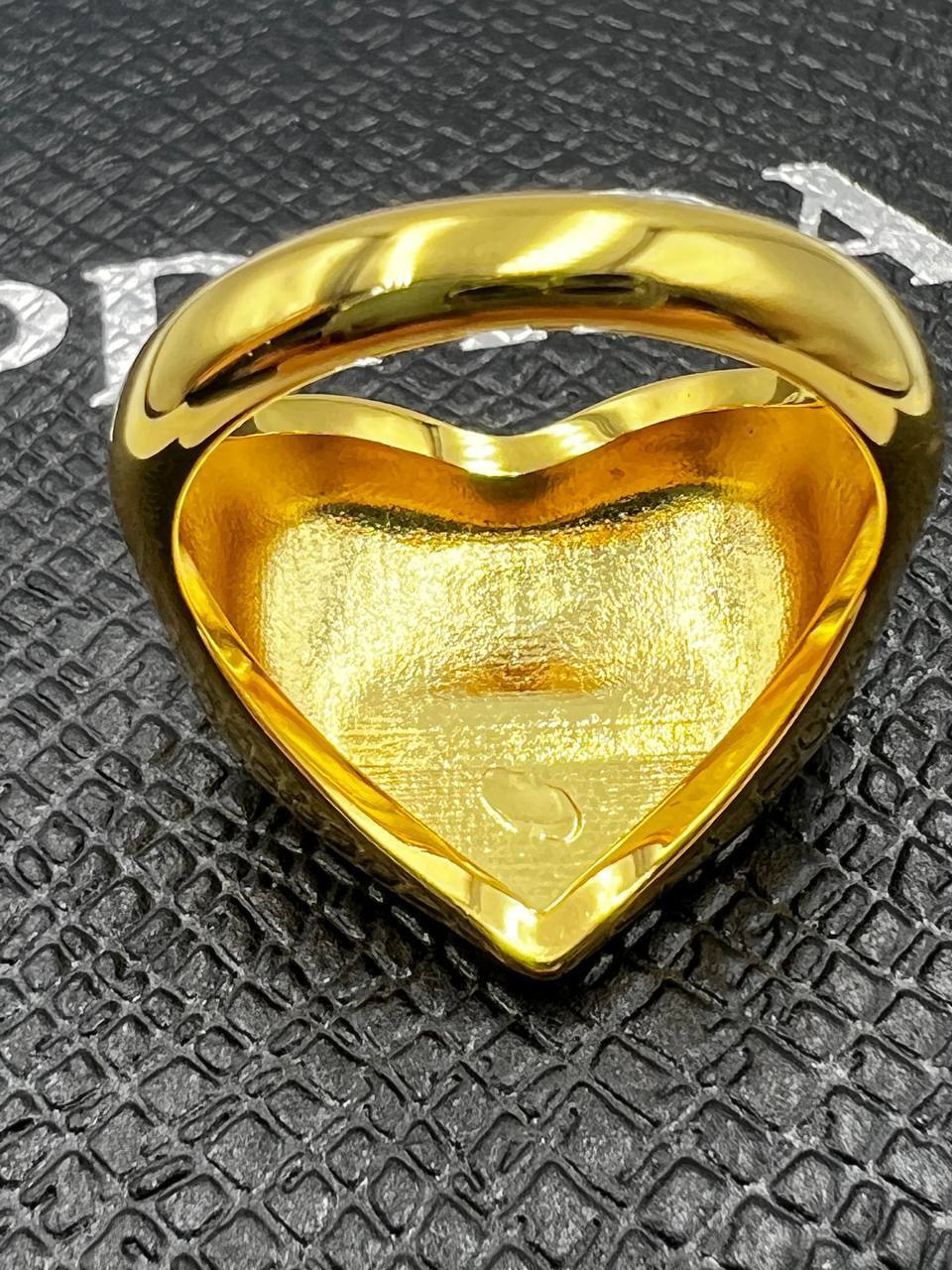 Кольцо Prada BP-49636 элитное Кольцо Prada BP-49636 элитное