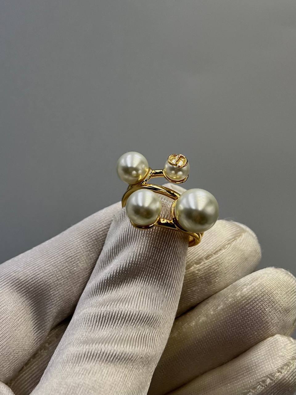 Кольцо Christian Dior BP-54690 люксовое Кольцо Christian Dior BP-54690 люксовое