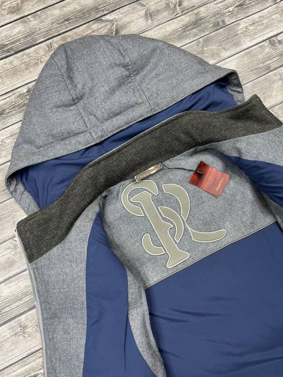 Жилет BP-18918 от Stefano Ricci Жилет BP-18918 от Stefano Ricci