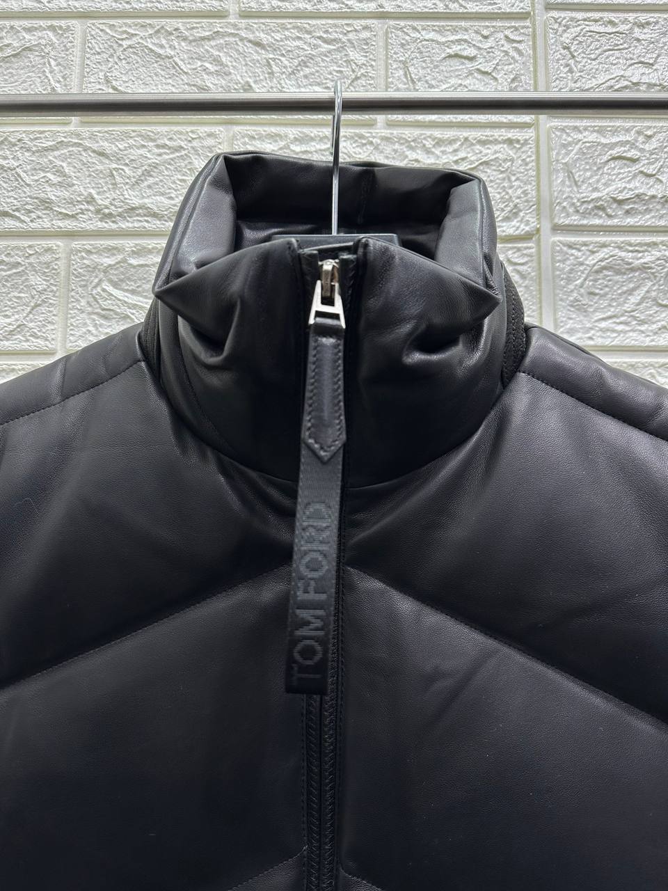 Жилет натуральная кожа BP-26604 Tom Ford Жилет натуральная кожа BP-26604 Tom Ford