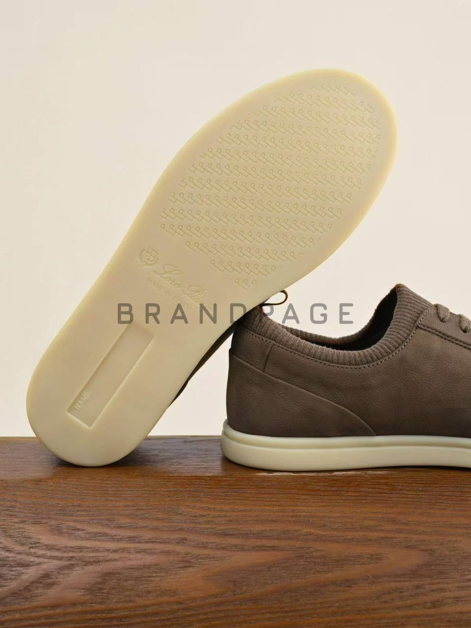 Кеды из телячьей кожи Loro Piana Soho walk sneaker Кеды из телячьей кожи Loro Piana Soho walk sneaker