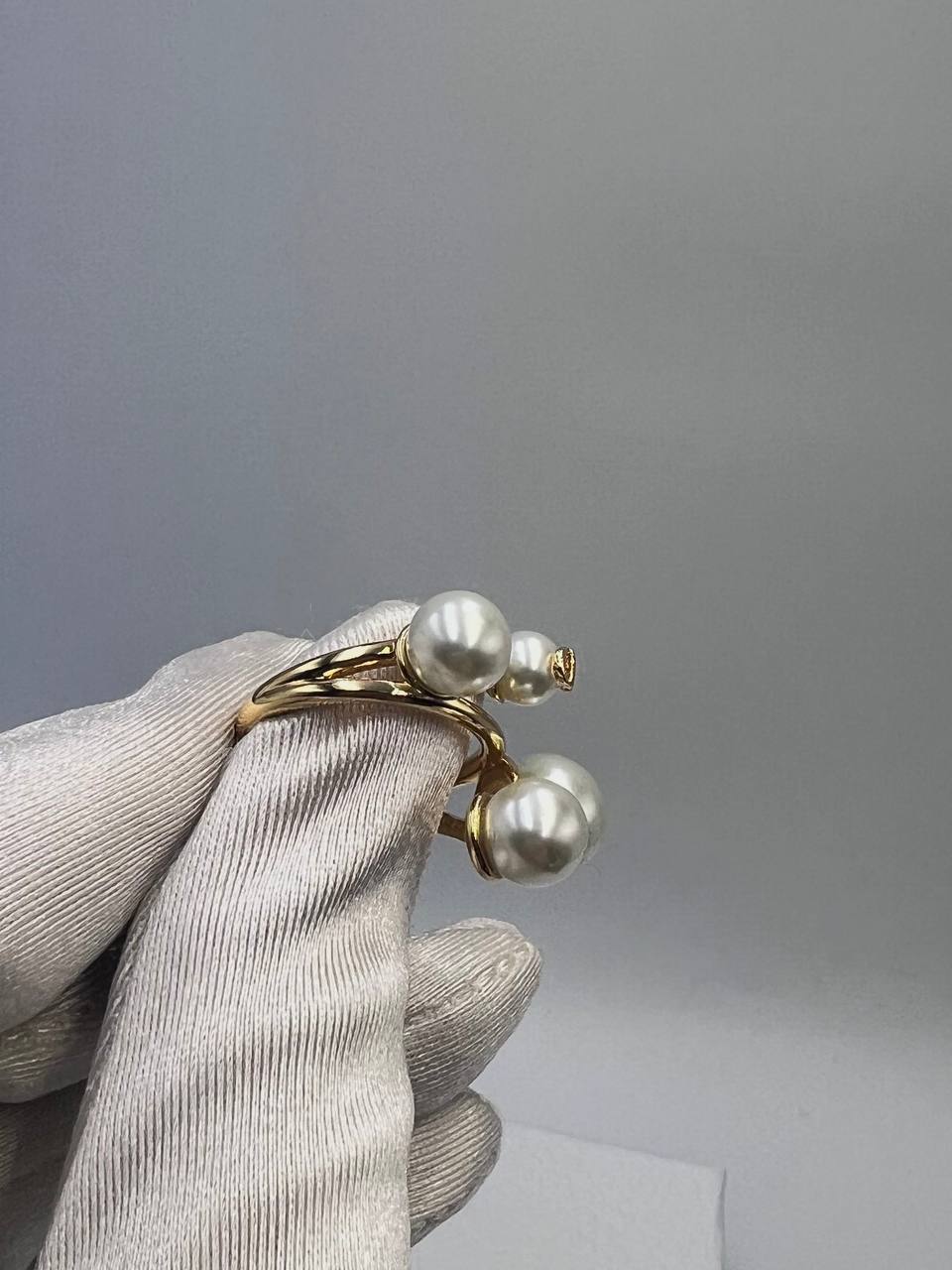 Кольцо Christian Dior BP-54690 люксовое Кольцо Christian Dior BP-54690 люксовое