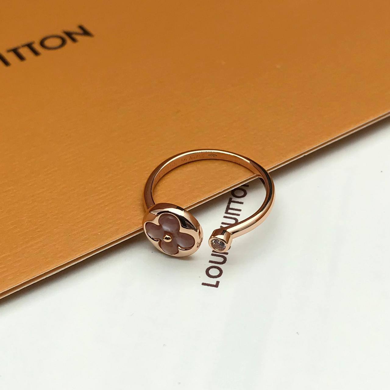 Louis Vuitton BP-53116 премиум кольцо Louis Vuitton BP-53116 премиум кольцо