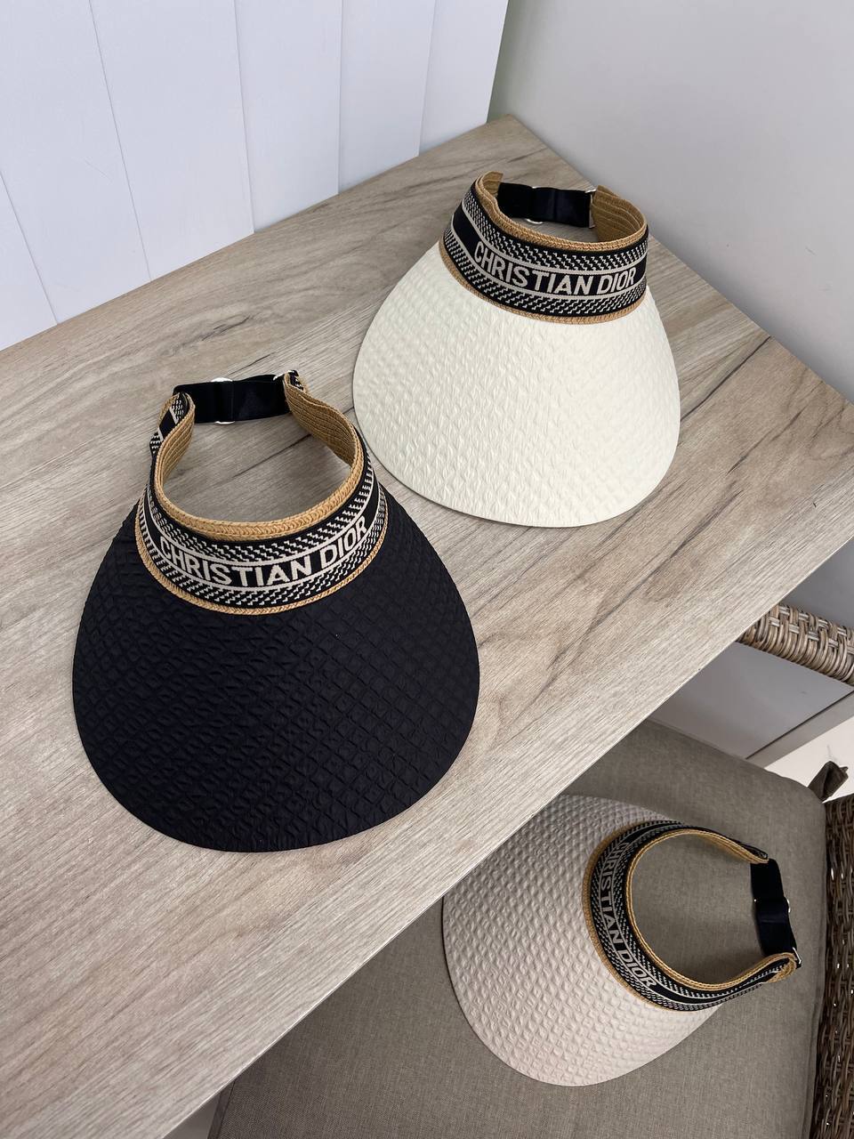 Дизайнерский козырек Christian Dior BP-30718 Дизайнерский козырек Christian Dior BP-30718