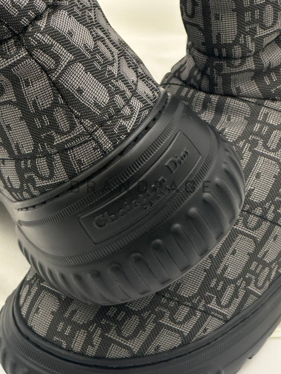 Женские сапоги с мехом Christian Dior BPLUX12455 Женские сапоги с мехом Christian Dior BPLUX12455