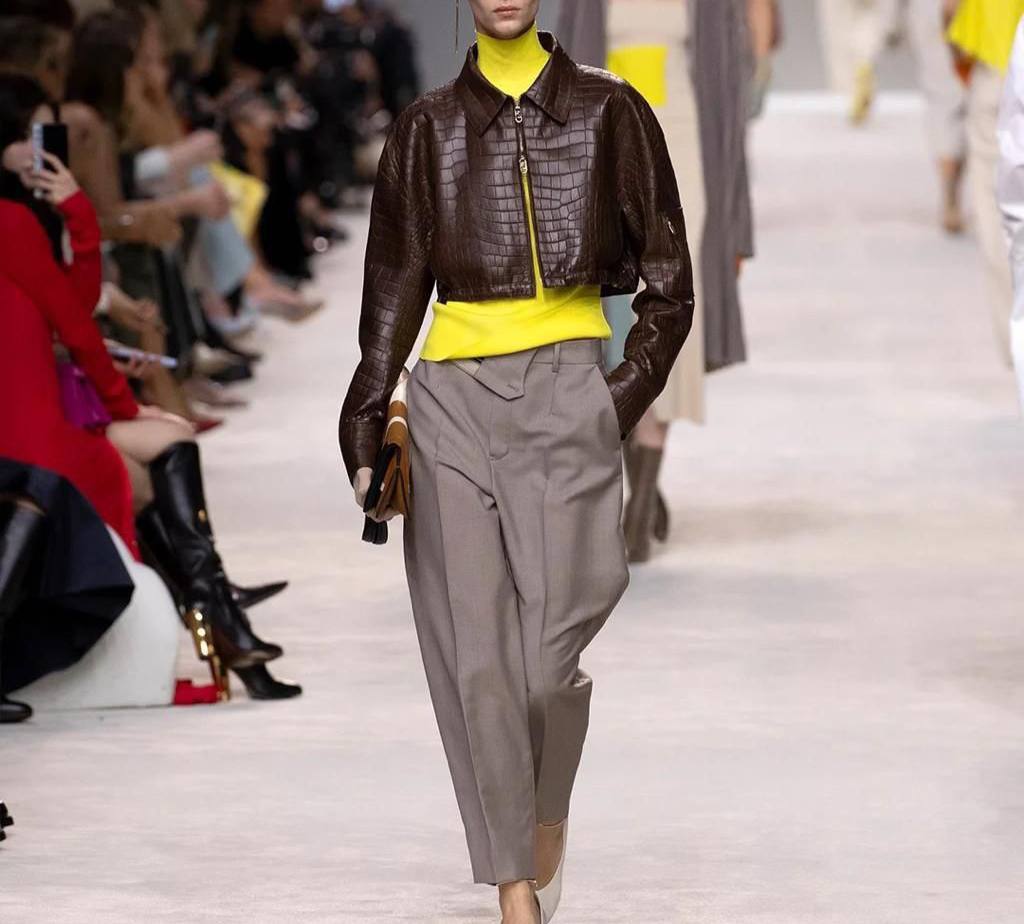 Кожаная куртка трендовая Fendi BP-53045 Кожаная куртка трендовая Fendi BP-53045