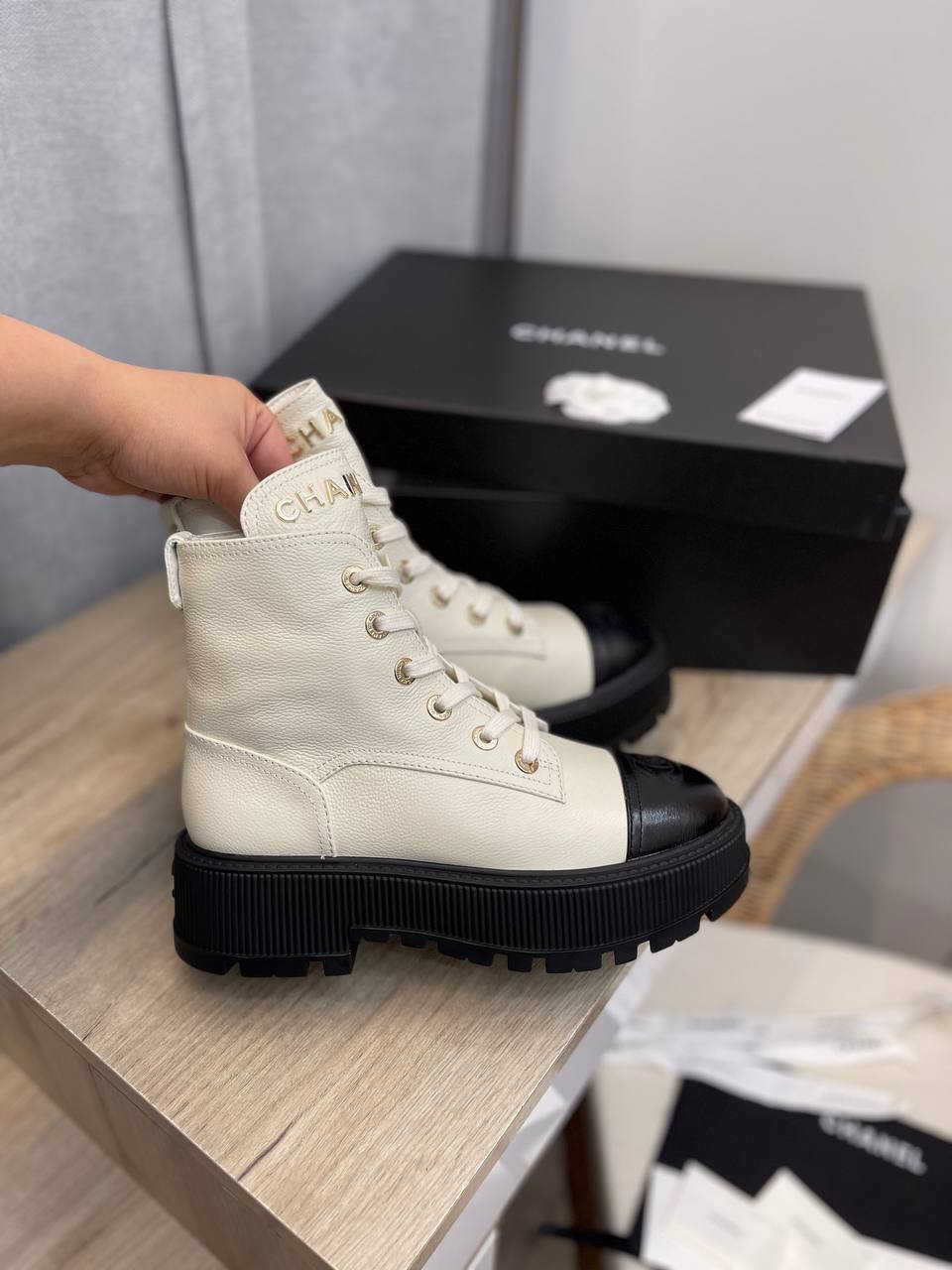 Женские ботинки Chanel люкс BP-40043 Женские ботинки Chanel люкс BP-40043