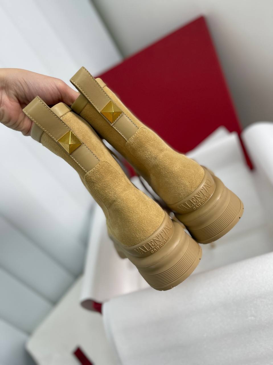 Трендовые ботинки Valentino BP-22867 Трендовые ботинки Valentino BP-22867