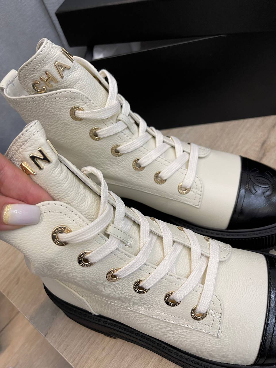 Женские ботинки Chanel люкс BP-40043 Женские ботинки Chanel люкс BP-40043