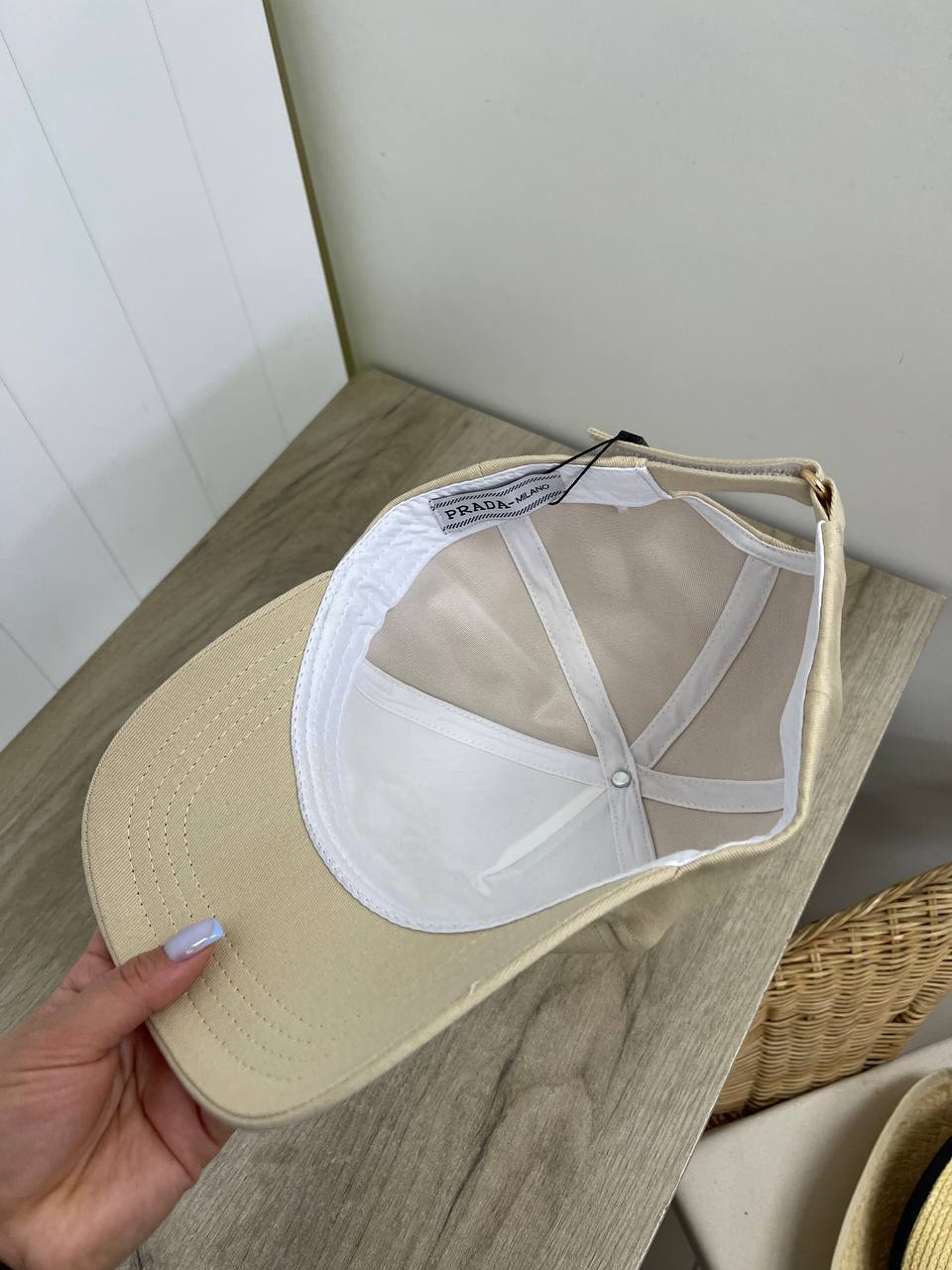 Люкс бейсболка Prada BP-31660 Люкс бейсболка Prada BP-31660