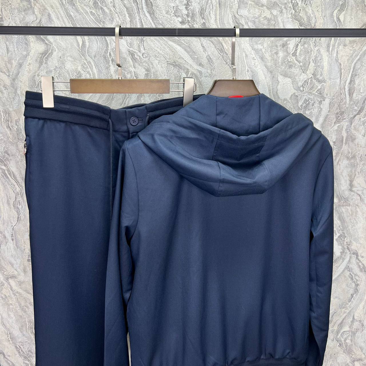 Фиолетово-синий спортивный костюм Kiton BP-29844 Фиолетово-синий спортивный костюм Kiton BP-29844