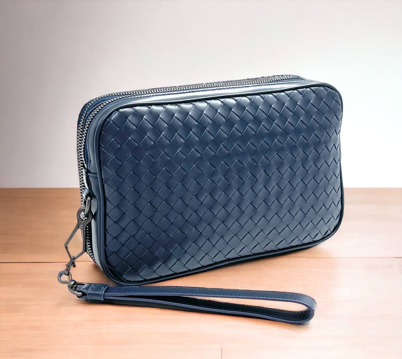 Барсетка BP-42556 от Bottega Veneta Барсетка BP-42556 от Bottega Veneta