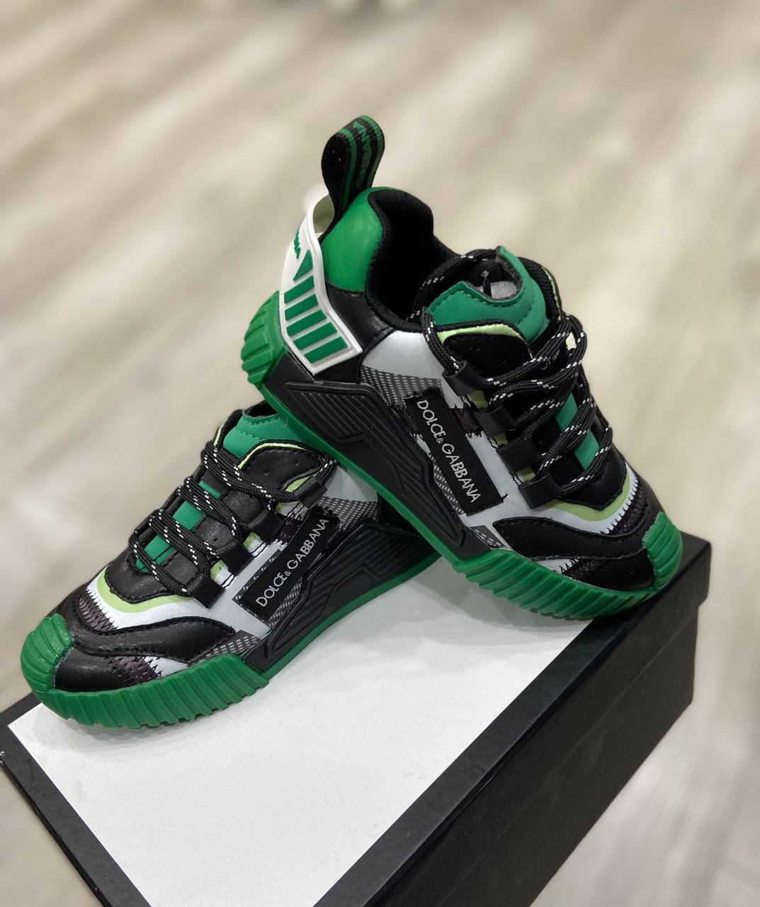 Кроссовки Dolce & Gabbana стильные BP-12693 Кроссовки Dolce & Gabbana стильные BP-12693