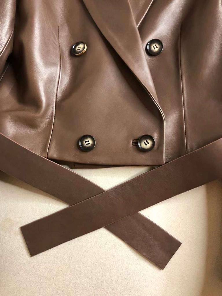 Трендовый жакет Bottega Veneta BP-29736 Трендовый жакет Bottega Veneta BP-29736