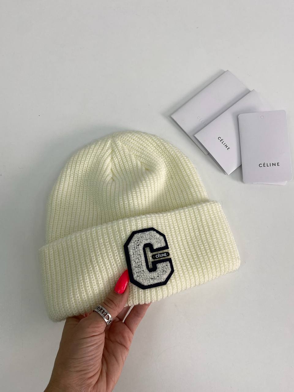 Женская шапка коллекционная Celine BP-23248 Женская шапка коллекционная Celine BP-23248