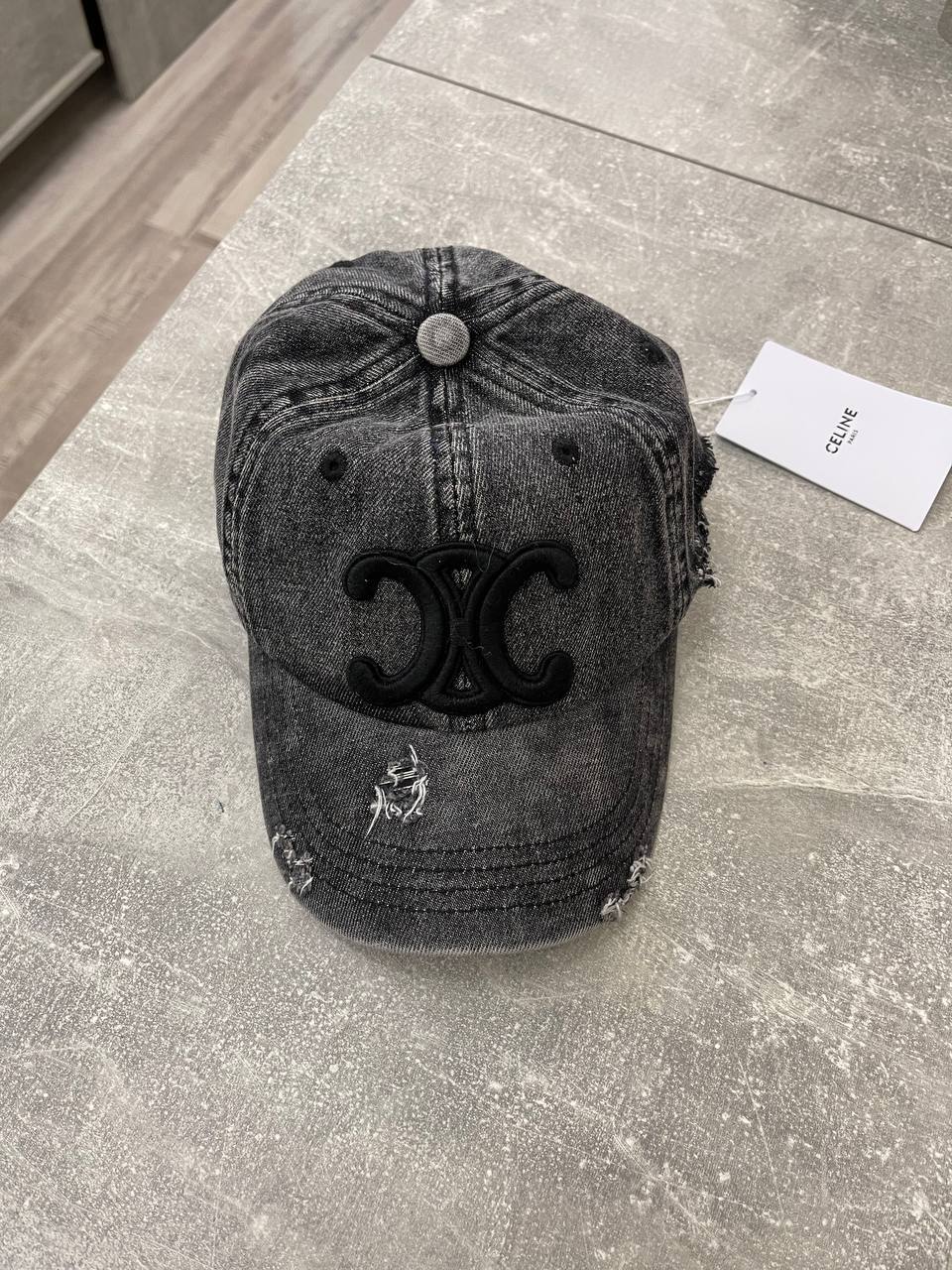 Повседневная бейсболка Celine BP-48803 Повседневная бейсболка Celine BP-48803