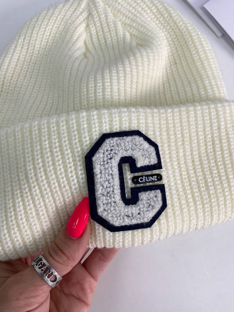 Женская шапка коллекционная Celine BP-23248 Женская шапка коллекционная Celine BP-23248