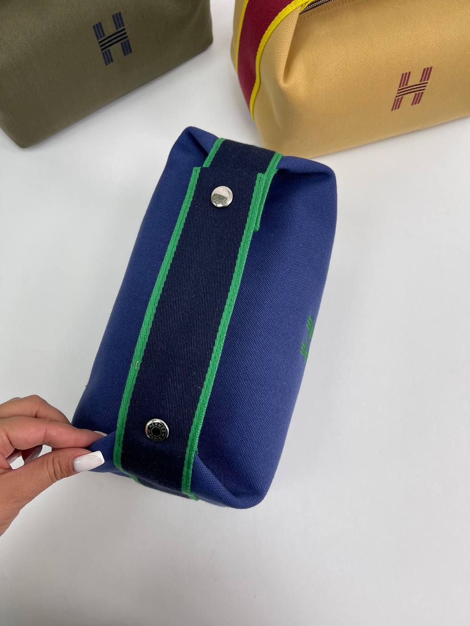 Косметичка синяя женская коллекционная Hermes BP-19669 Косметичка синяя женская коллекционная Hermes BP-19669