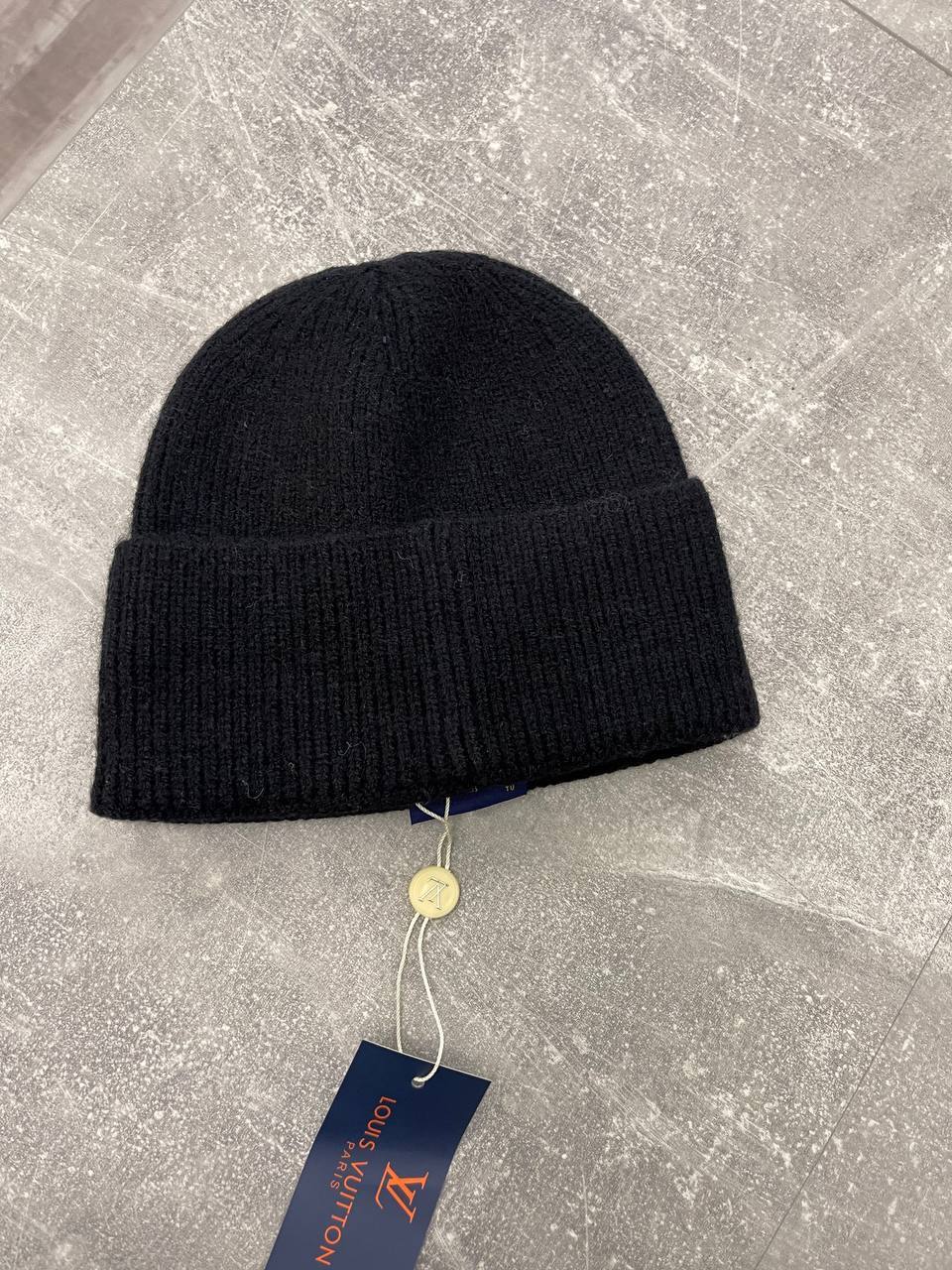 Коллекционная шапка Louis Vuitton BP-43149 Коллекционная шапка Louis Vuitton BP-43149