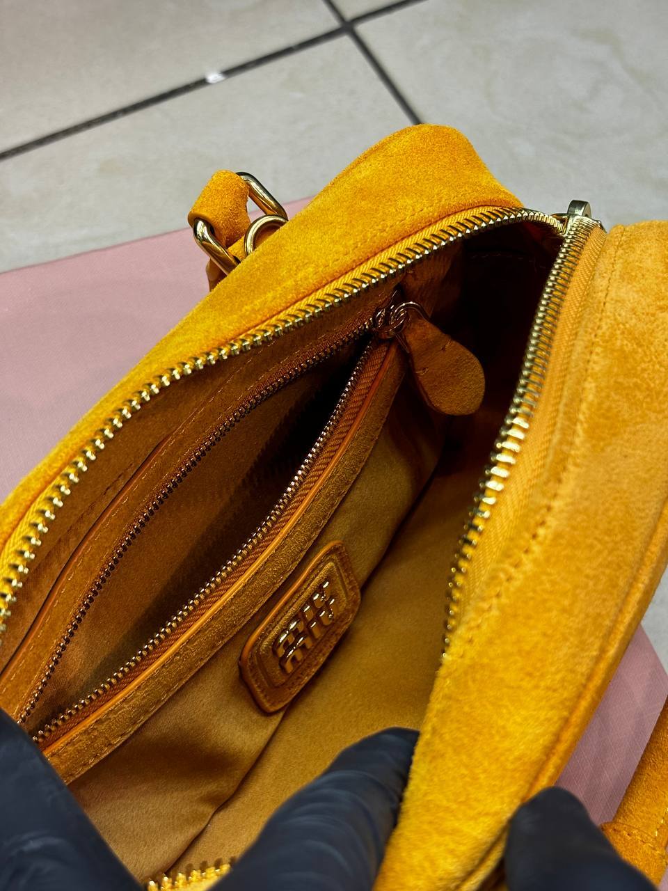 Сумка замшевая коричневая Miu Miu BP-373571 Сумка замшевая коричневая Miu Miu BP-373571