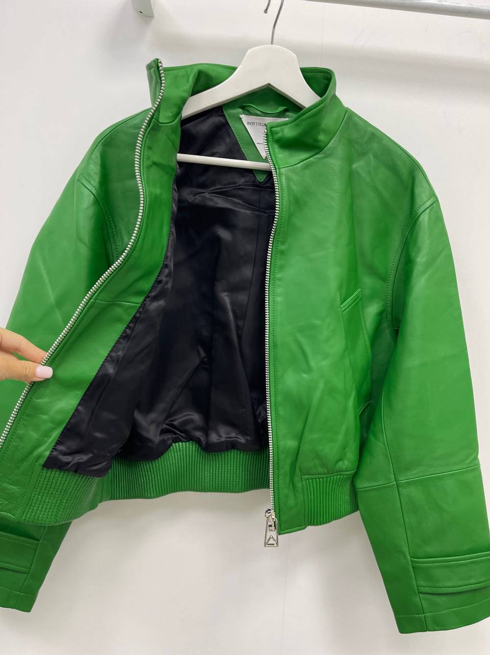 Куртка женская трендовая Bottega Veneta BP-19814 Куртка женская трендовая Bottega Veneta BP-19814