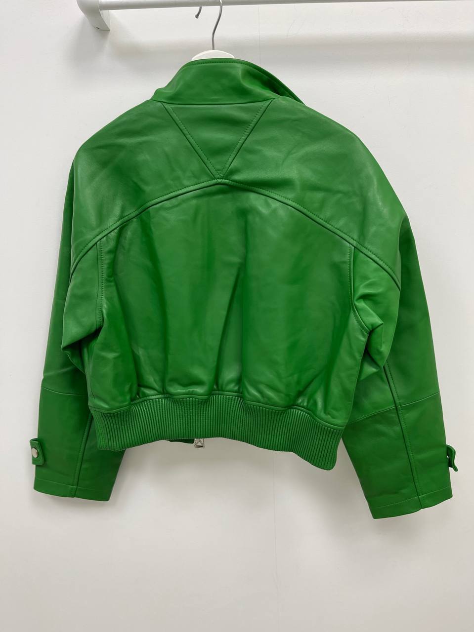 Куртка женская трендовая Bottega Veneta BP-19814 Куртка женская трендовая Bottega Veneta BP-19814