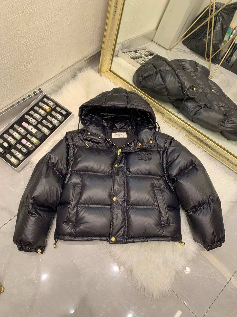 Пуховик черный Celine BP-946703 Пуховик черный Celine BP-946703