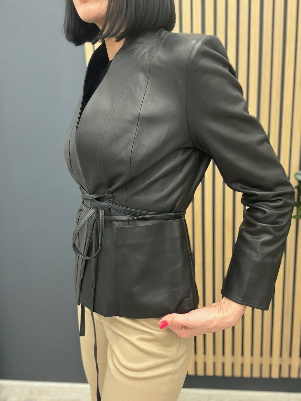 Жакет кожаный Christian Dior BP-48193 Жакет кожаный Christian Dior BP-48193