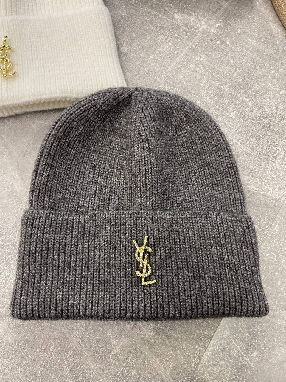 Коллекционная шапка Yves Saint Laurent BP-43152 Коллекционная шапка Yves Saint Laurent BP-43152