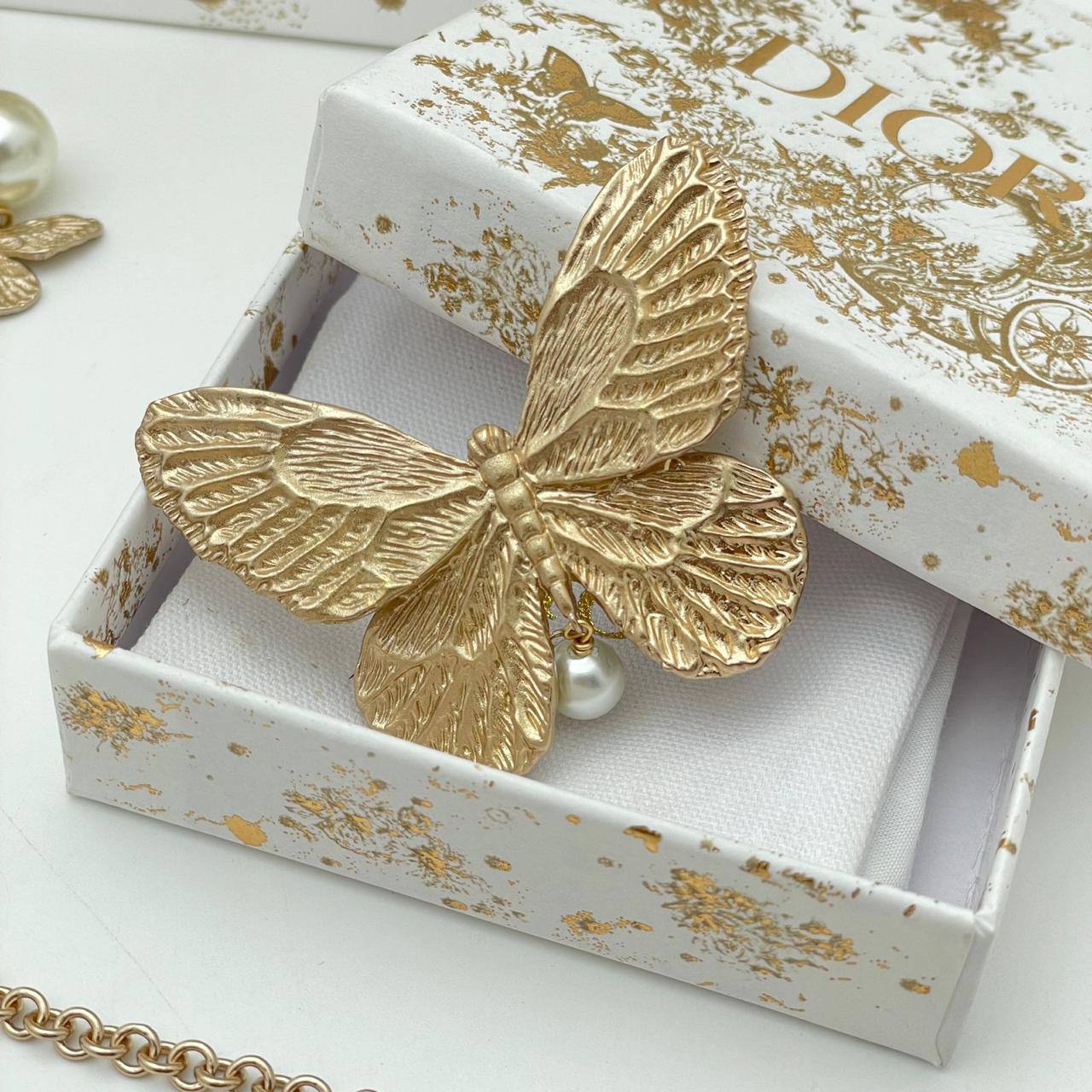 Коллекционное кольцо Christian Dior BP-51553 Коллекционное кольцо Christian Dior BP-51553