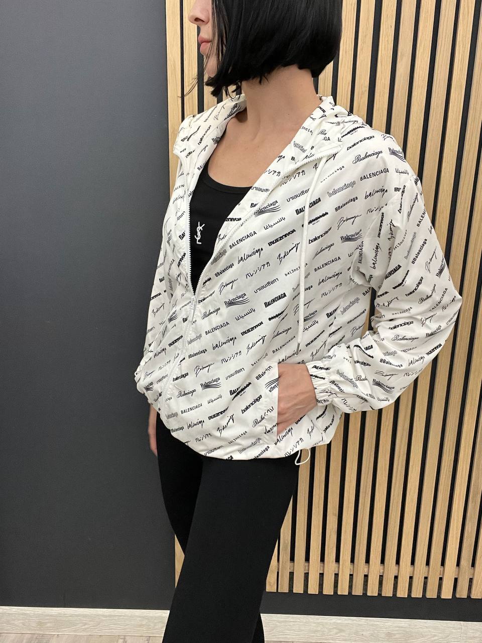 Balenciaga BP-50965 коллекционная ветровка Balenciaga BP-50965 коллекционная ветровка