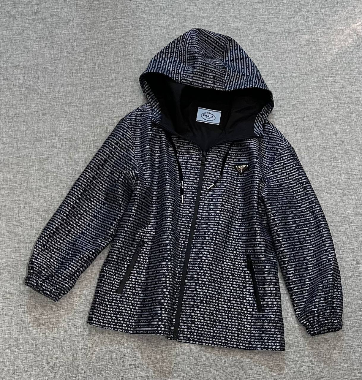 Премиальная ветровка Prada BP-39352 Премиальная ветровка Prada BP-39352