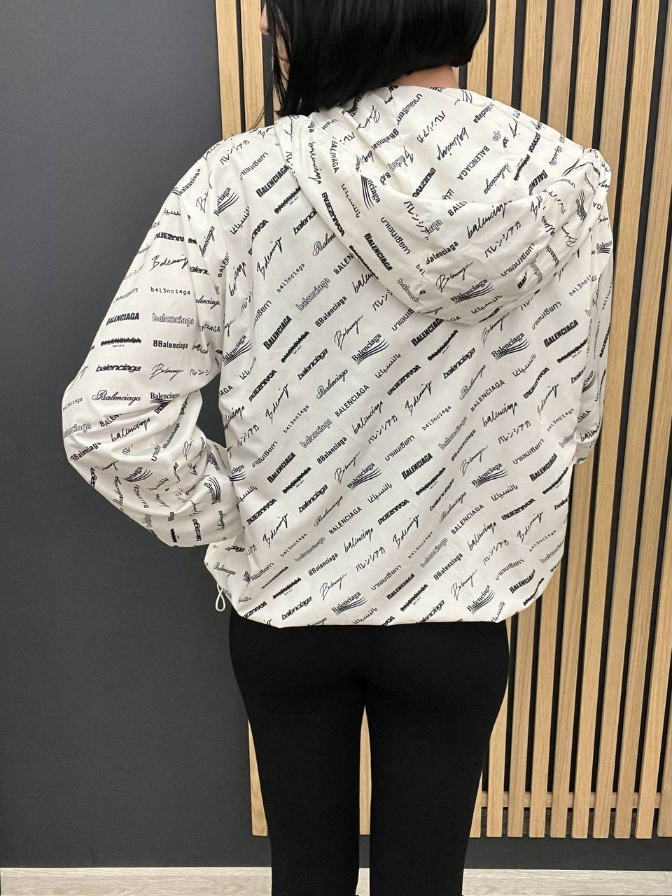 Balenciaga BP-50965 коллекционная ветровка Balenciaga BP-50965 коллекционная ветровка