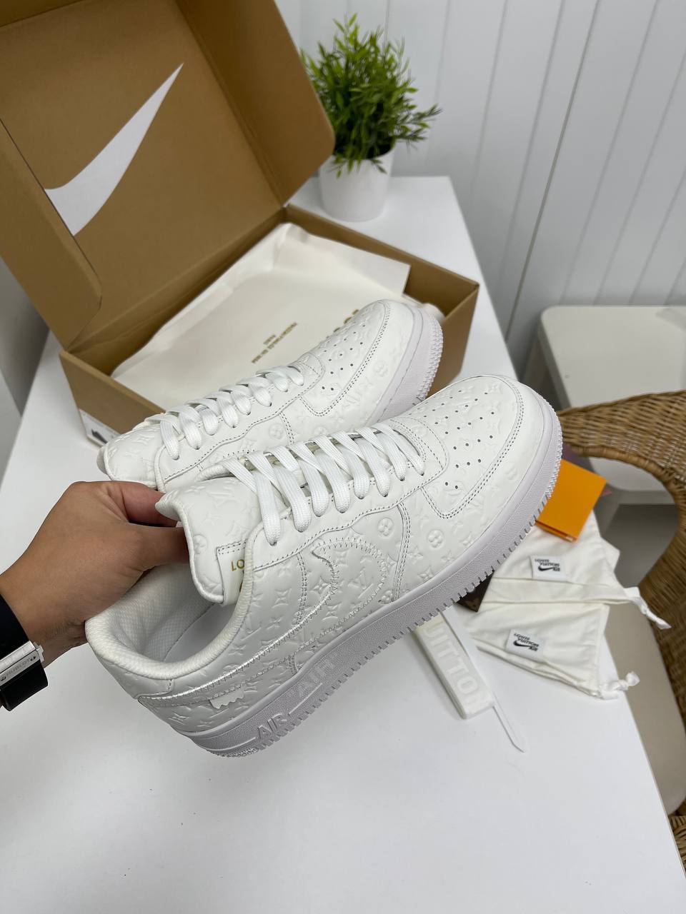 Повседневные кеды Louis Vuitton для женщин BP-21214 Повседневные кеды Louis Vuitton для женщин BP-21214