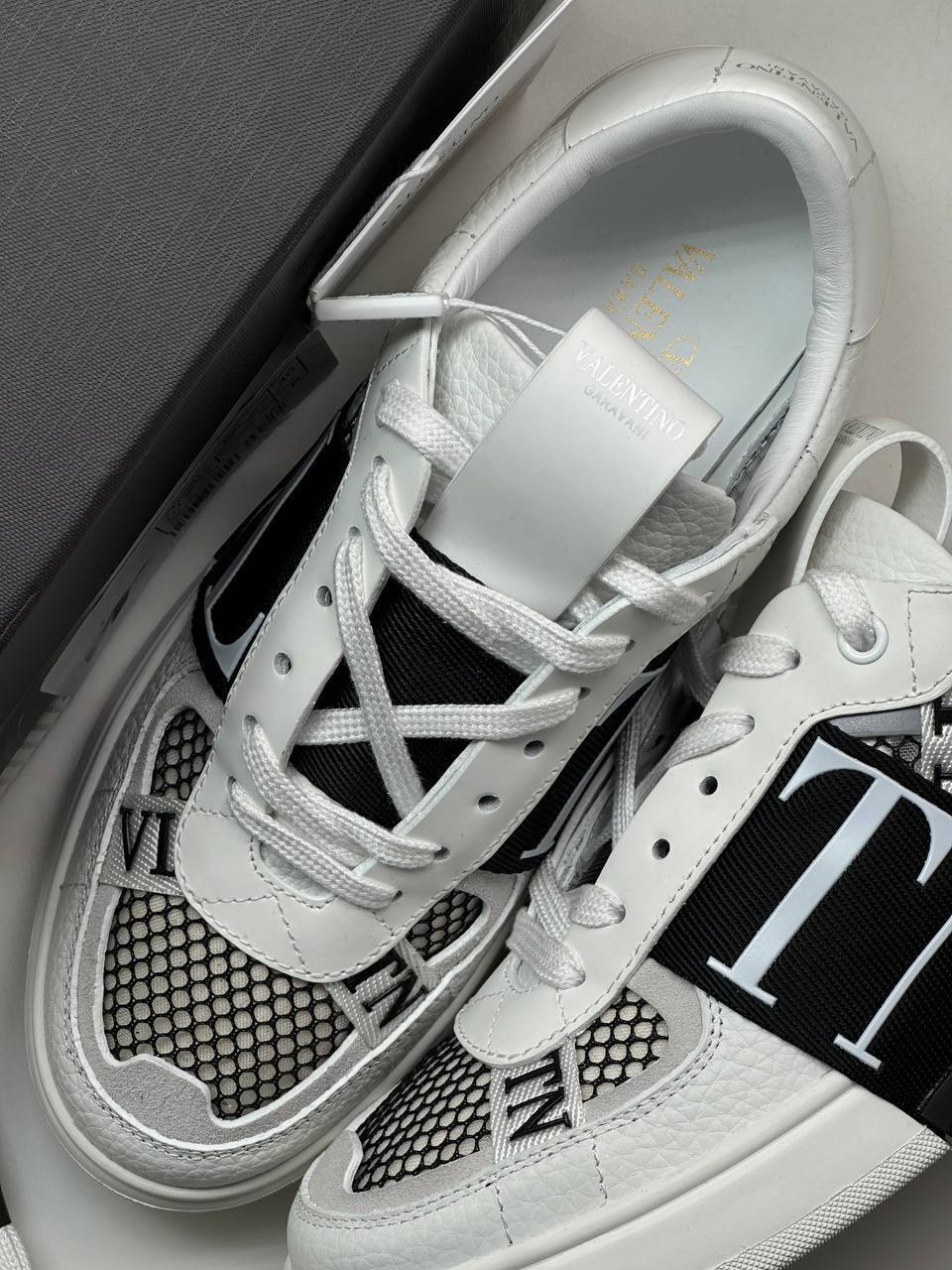 Valentino мужские повседневные кеды BP-32602 Valentino мужские повседневные кеды BP-32602