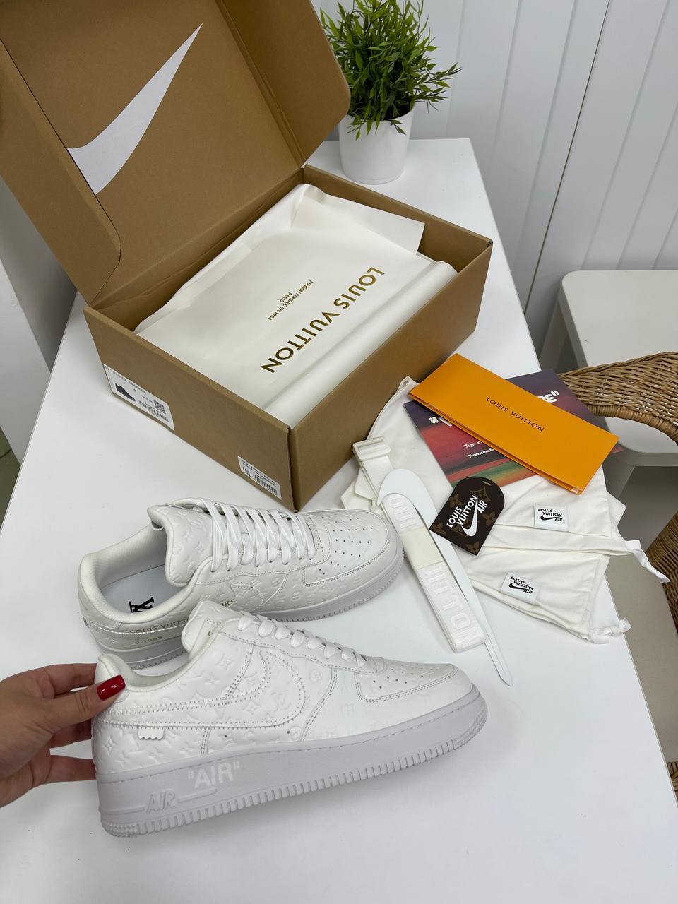 Повседневные кеды Louis Vuitton для женщин BP-21214 Повседневные кеды Louis Vuitton для женщин BP-21214