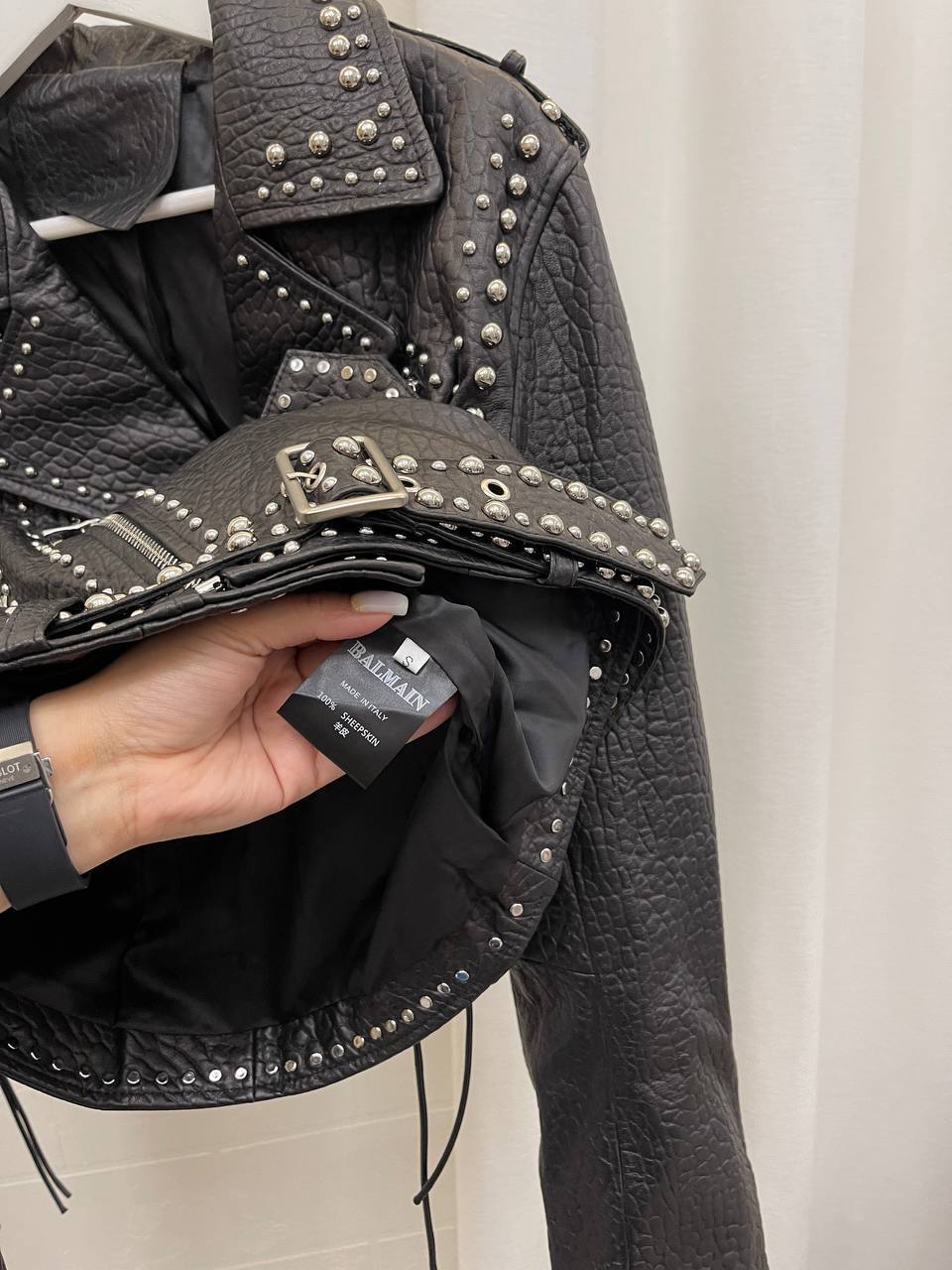 Коллекционная кожаная куртка Balmain BP-39701 Коллекционная кожаная куртка Balmain BP-39701